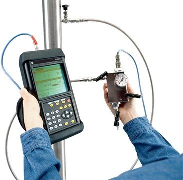 Portable Moisture Analyzer - Intrinsically Safe | Panametrics PM880