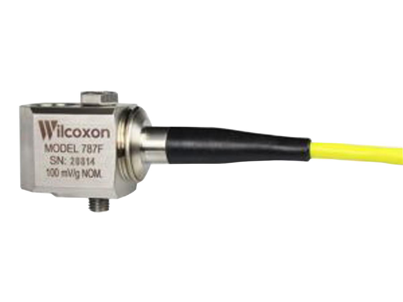 General Purpose Accelerometer - Side Exit, Integral Cable | Wilcoxon