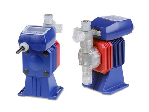 Compact Metering Pump - 360:1 Turndown | Walchem EZ Series