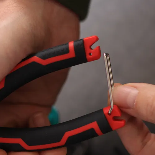 Two Spools of Wire and a Pair of Pliers That Actually Strip – QUADRIOS 23CW026 Kit