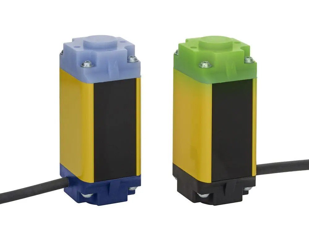 Schmersal SLB 240 Series Safety Light Barrier - Single Beam up to 15m